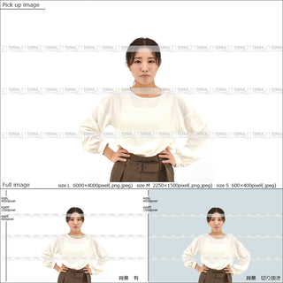 フリー人物切り抜き素材　イメージ写真　女性3　怒る　カジュアル　白シャツ